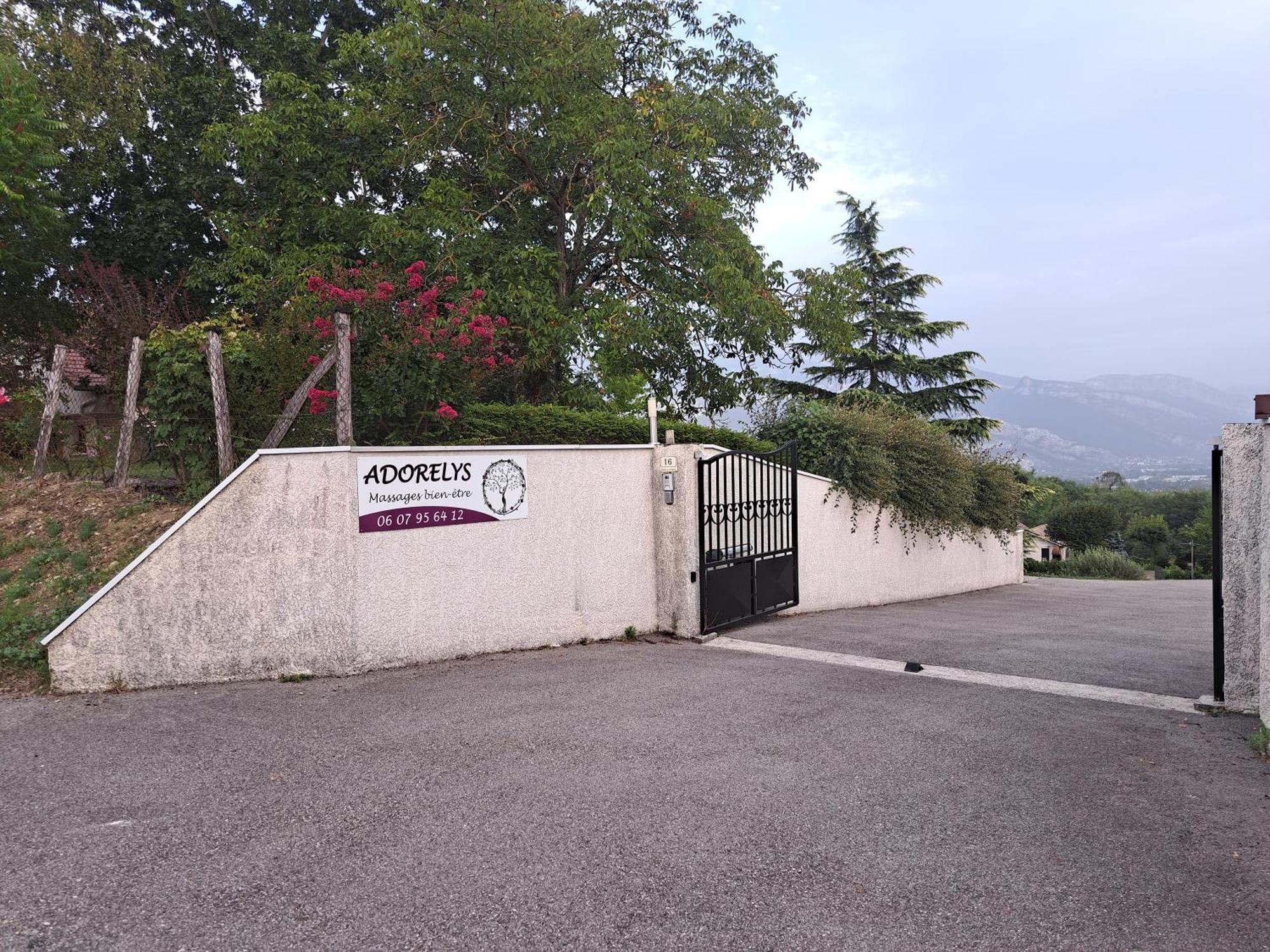 Adorelys Sejour Bien Etre - Spa Et Massage Saint-Cassien  Εξωτερικό φωτογραφία